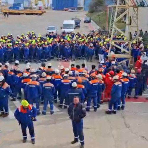 Protest spontan la Șantierul Naval DAMEN Mangalia din cauza salariilor neplătite