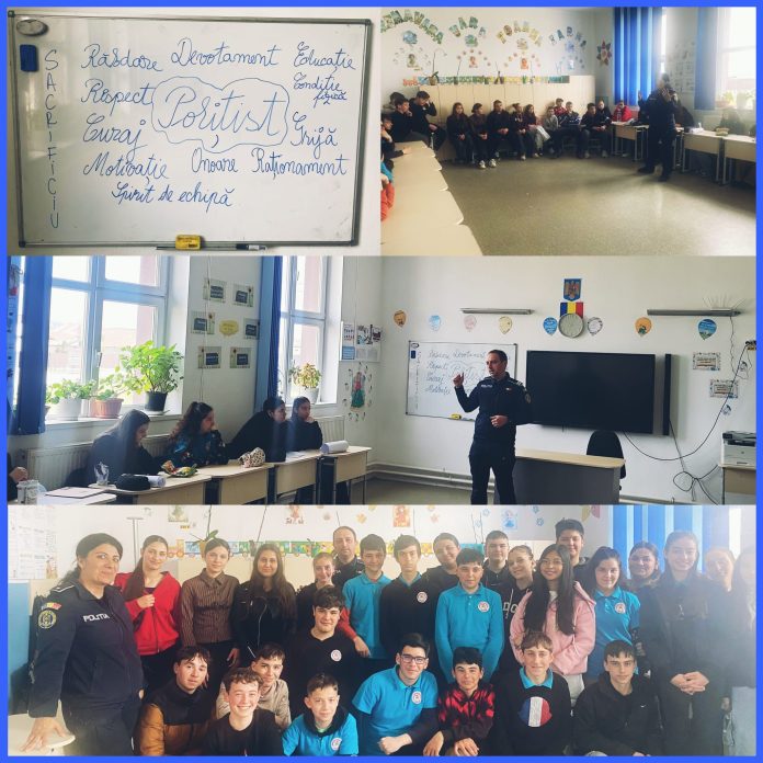 Elevii din Vârteșcoiu află ce înseamnă meseria de polițist