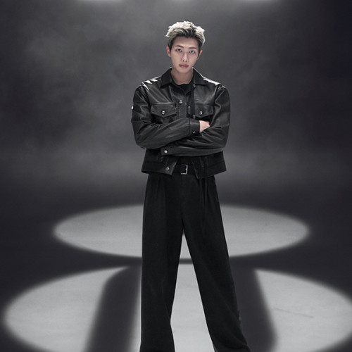 RM de la BTS a suferit o accidentare la gleznă și va participa limitat la evenimentul live de revenire