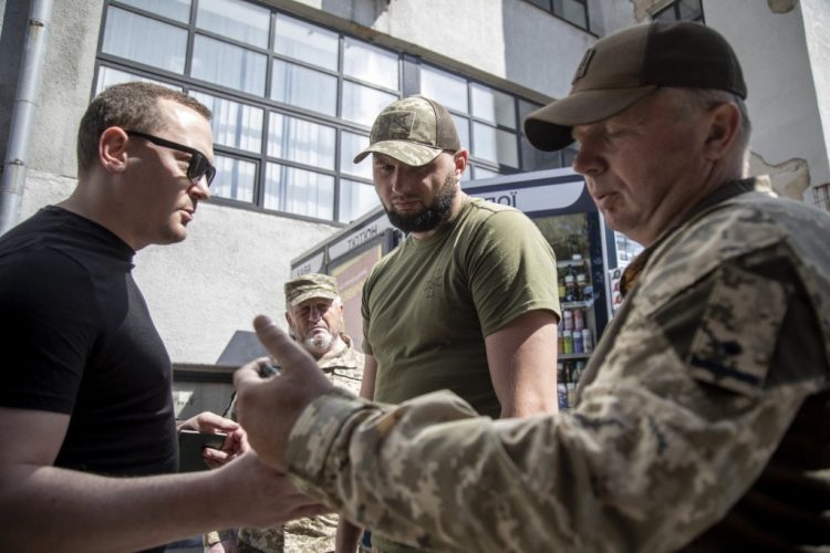 Efectele vizitei lui Zelenski în România: recrutare forțată în Ropcea