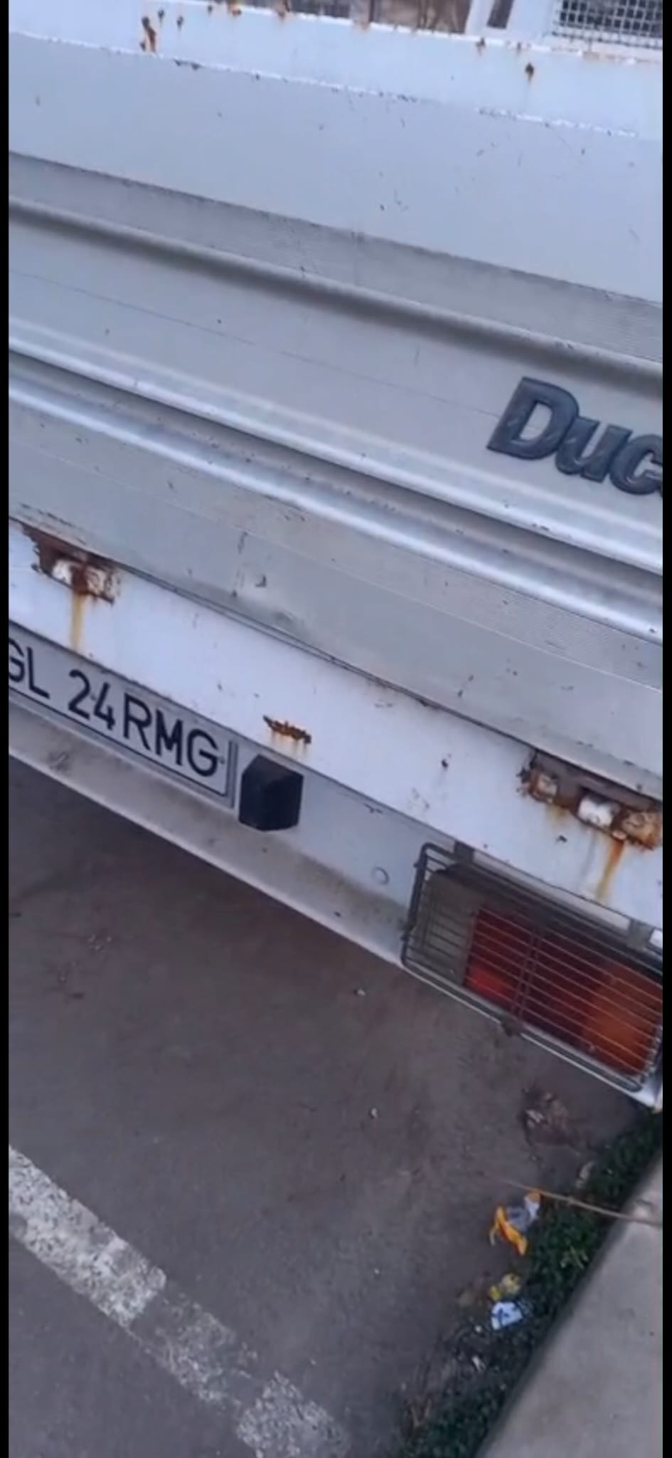 Gălăţenii se confruntă cu lipsa locurilor de parcare