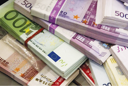 România se confruntă cu deficit excesiv și valuri de populism