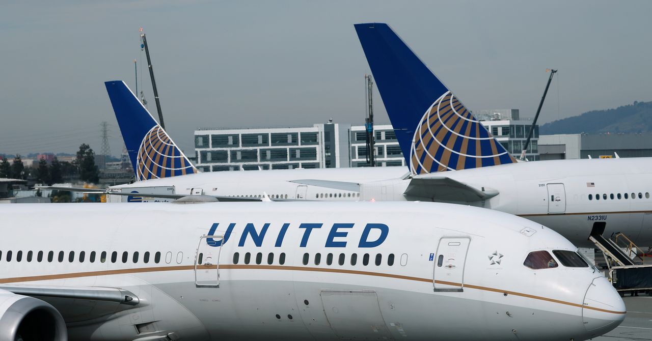 Companiile aeriene se pregătesc deja pentru o criză a petrolului