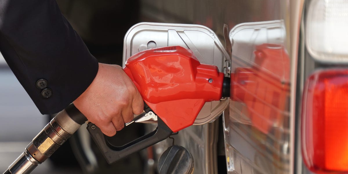 Prețurile petrolului scad în ciuda amenințărilor comerciale între SUA și Iran