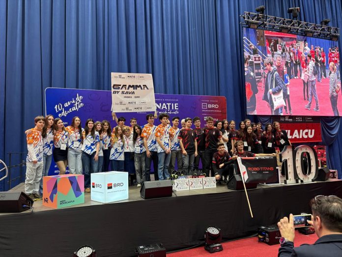 Două echipe de robotică de la „Sfântul Sava” se califică pentru competiții internaționale