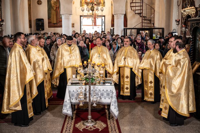 Rugăciuni pentru sănătate la Parohia Afumați II într-o seară de pace