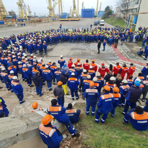 Protest la Şantierul Naval Mangalia din cauza neplății salariilor