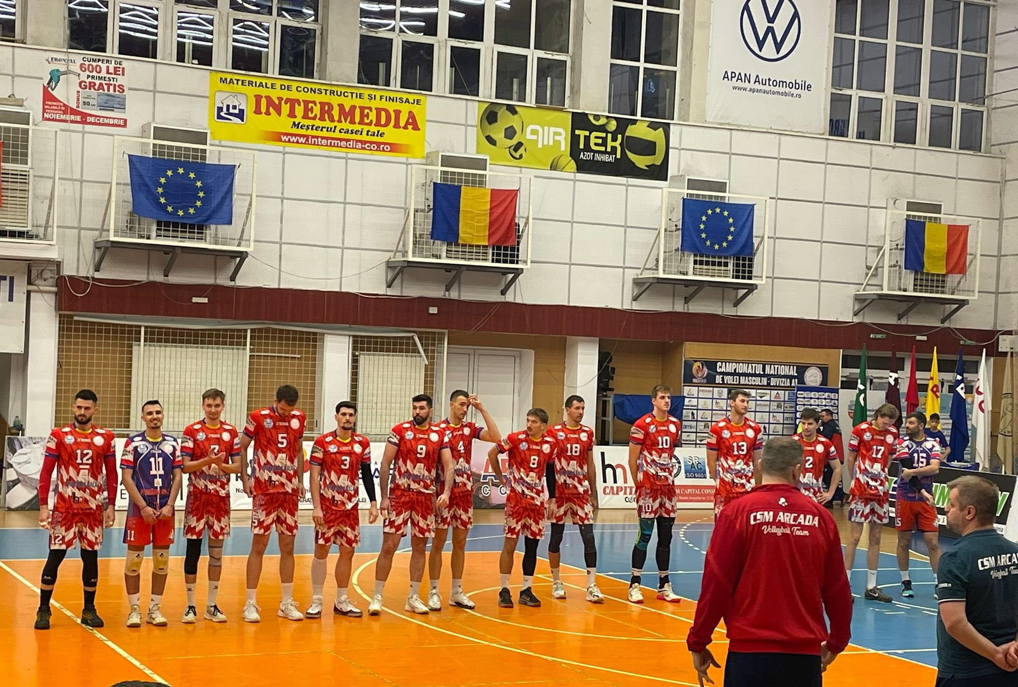 Semifinalele „Cupei României” la volei masculin se dispută în această seară