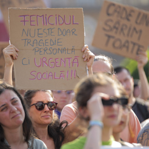 Camera Deputaților aprobă legea împotriva femicidului, o premieră în România