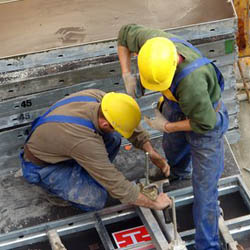 Sectorul construcțiilor din România începe 2026 cu o scădere semnificativă