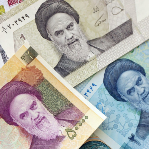 Iranul introduce bancnota de 10 milioane de riali în timp de război