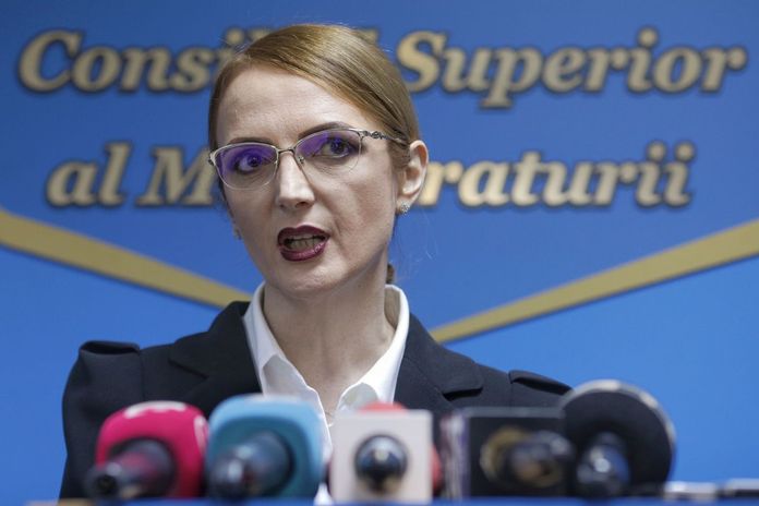 Înalta Curte atacă decizia premierului Bolojan privind reforma justiției