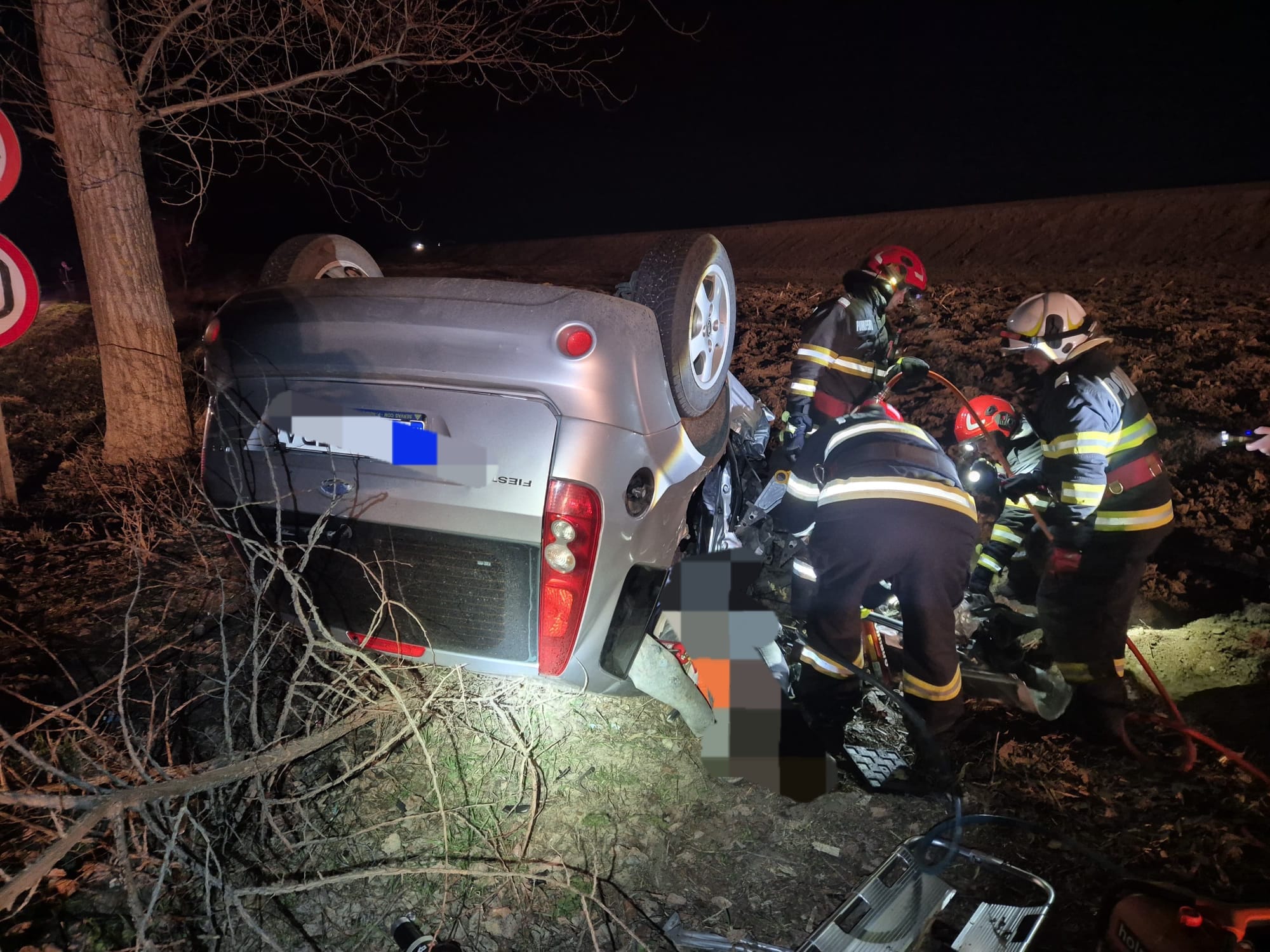 Accident tragic pe DN 15D, patru persoane și-au pierdut viața