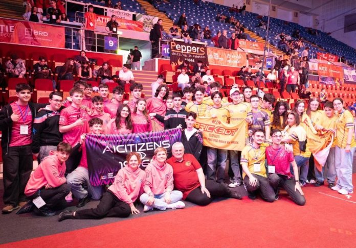 Consilierii locali din Focșani sprijină echipele de robotică la Campionatul Mondial