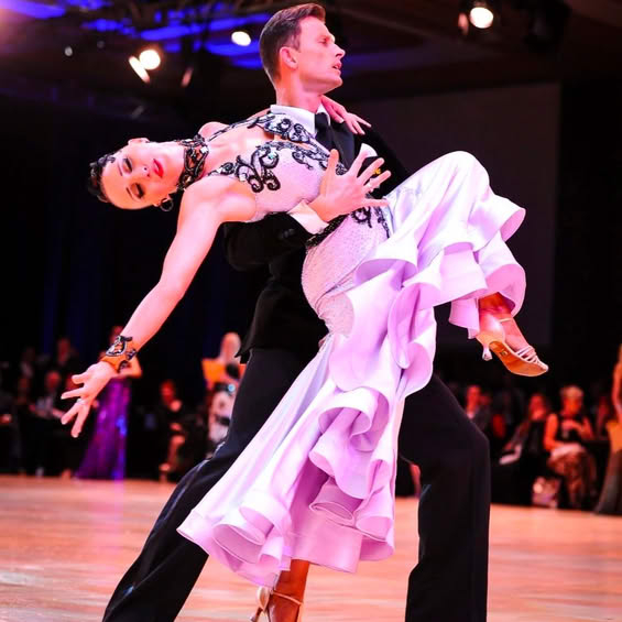 Galațiul a găzduit a XIII-a ediție a Concursului Internațional de Dans „Danube Fest”