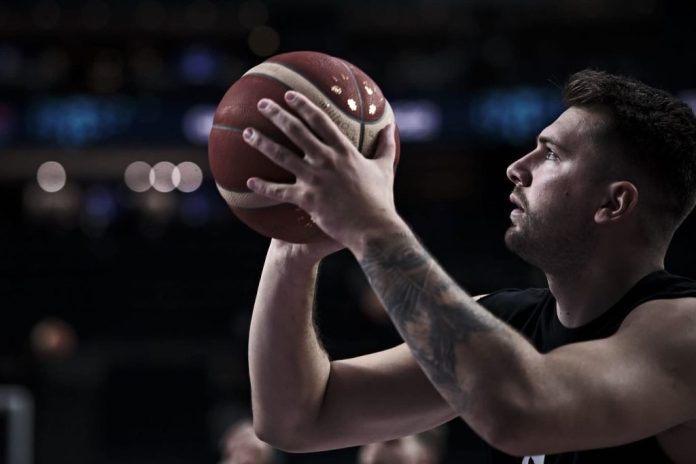 Luka Doncic impresionează cu 43 de puncte în victoria Lakers