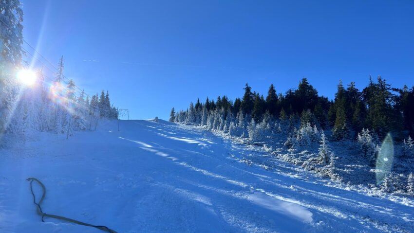 Sezonul de schi se închide în Harghita cu competiția 'Battle on Snow'