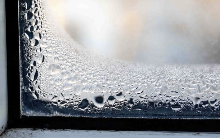 Semne clare că feroneria termopan trebuie înlocuită