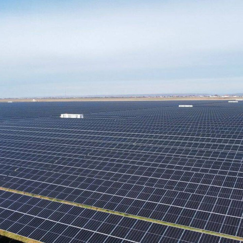 O firmă din Olt va construi parcul fotovoltaic de la Dănești