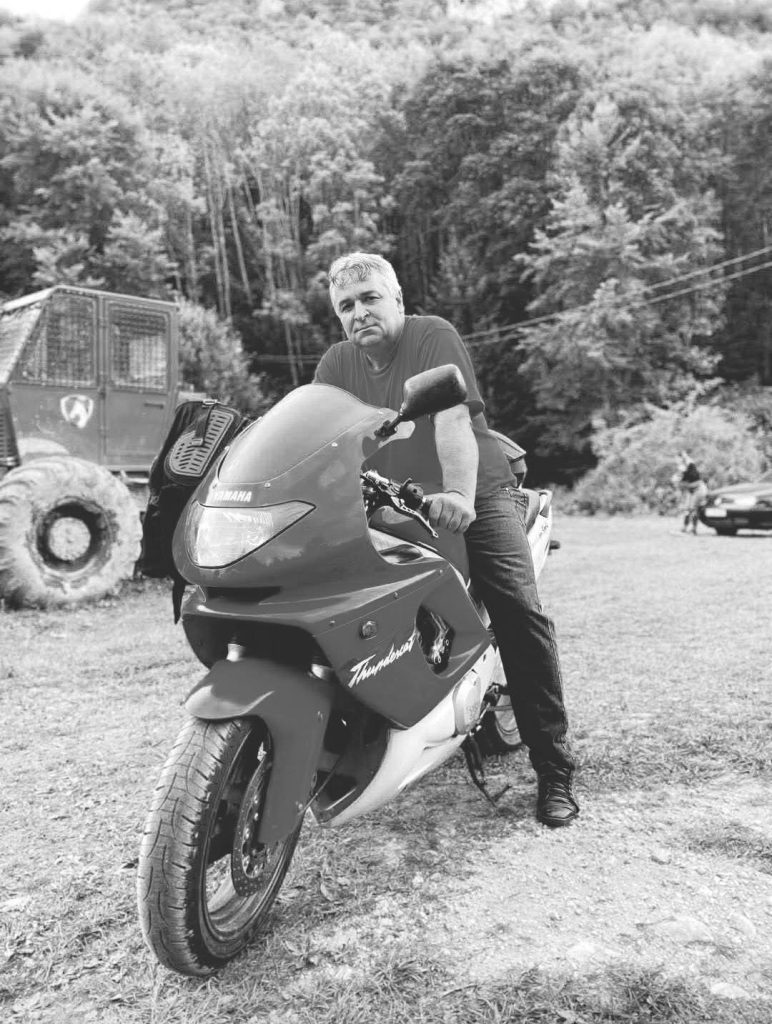 Tragedie în Polovragi: Un tată își pierde lupta cu boala, lăsându-și fiica fără sprijin