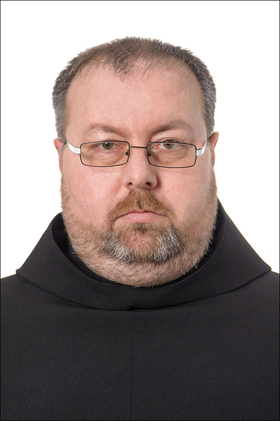 Tragedie în comunitatea romano-catolică din Galați după moartea părintele Blăjuț