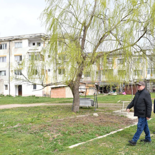 Blocurile din Răcari vor fi modernizate pentru eficiență energetică