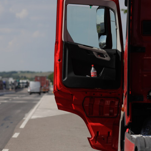 Grupări interlope din România trafichează arme din Turcia