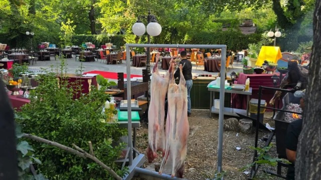 Se apropie Paștele: recomandări pentru achiziția cărnii de miel