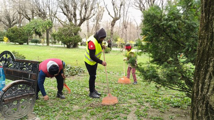 ALPAB finalizează lucrări de curățenie în București