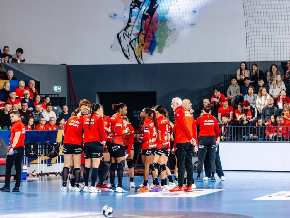 Meci decisiv între Gloria Bistrița și Ikast, transmis live pe Digi Sport