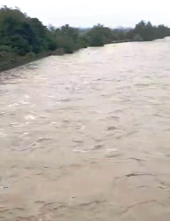 Atenționări de inundații cod galben în mai multe bazine hidrografice din țară