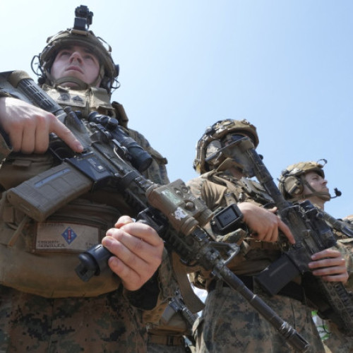 Statele Unite ar putea desfășura 17.000 de soldați la granița cu Iranul