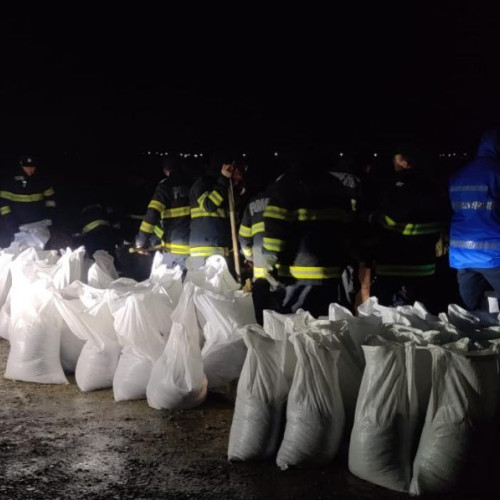 Mobilizare masivă a autorităților în Vrancea pentru gestionarea viiturilor