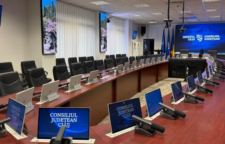 Consiliul Județean Cluj: Bani în conturi, dar investiții întârziate