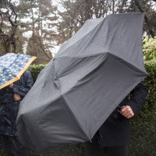 Vreme rea în următoarele zile: intensificări ale vântului și precipitații