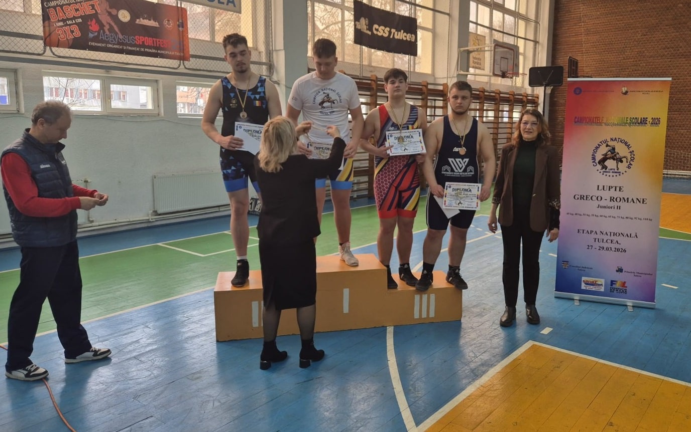 Sportivii din Tulcea strălucesc la Campionatul Național Școlar de Lupte Greco-Romane