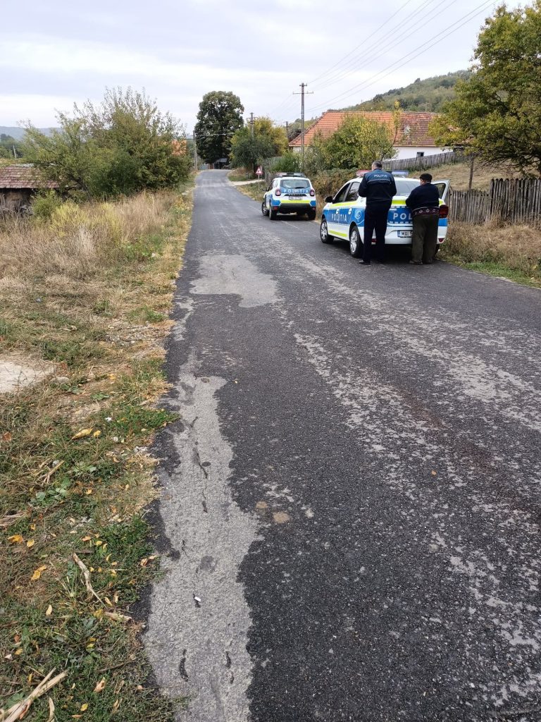 Conflictul dintre vecini se finalizează cu un autoturism incendiat în Bălănești