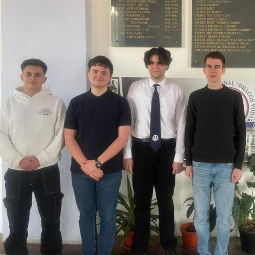 Elevii de la Colegiul Național „Dragoș Vodă” au strălucit la Olimpiada de Chimie