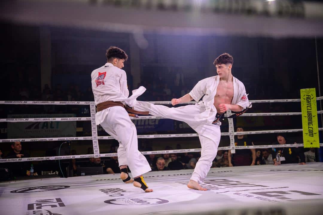 Albert Pănuță câștigă gala „Elite Fighting Championship” la Constanța