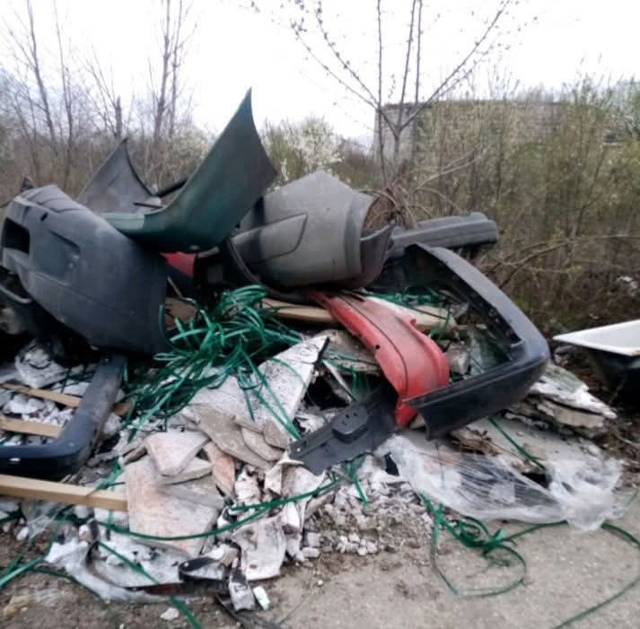 Comisarii Gărzii de Mediu Gorj sancționează deșeuri abandonate în Târgu Jiu