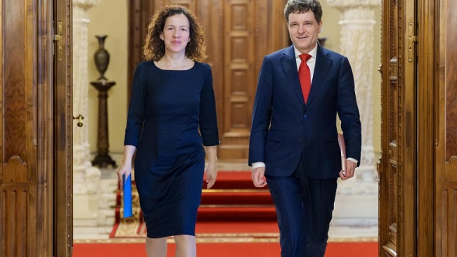 Nicuşor Dan a discutat cu Roxana Mînzatu despre bugetul UE și investiții sociale