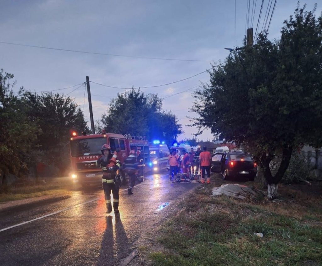 Accident rutier pe DN67D în Tismana: un pasager transportat la spital