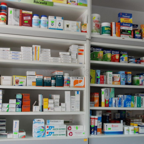 Acuzat de fraudă, farmacist-șef din București afectează stocurile de medicamente