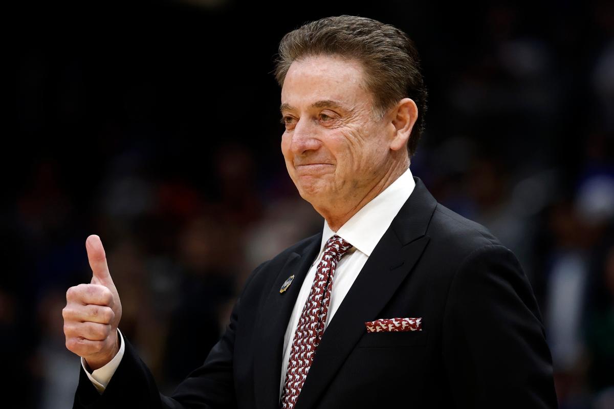 Rick Pitino semnează o extindere lucrativă a contractului cu St. John’s după parcursul din Martie Întreț