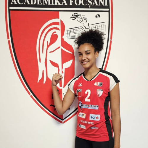 Echipa de volei feminin din Focșani, transferă jucătoare din Cuba. Contactați-ne la redactie@vrancea24.ro!