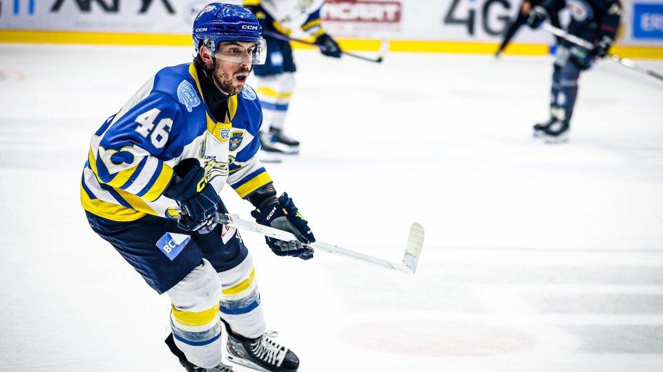 Hochei pe gheață: ACS Hochei Gheorgheni și Corona Brașov progresează în semifinalele Erste Liga