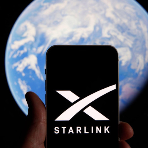 SpaceX confirmă anomalia unui satelit Starlink pe orbită