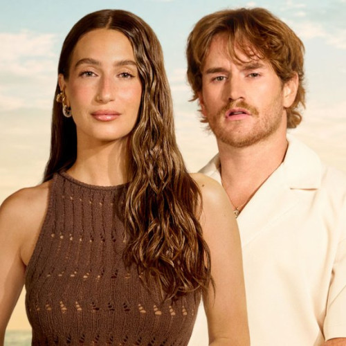 Fanii The Bravoverse Încearcă Să Aflăm Drama Dintre Amanda Batula și Westling Wilson