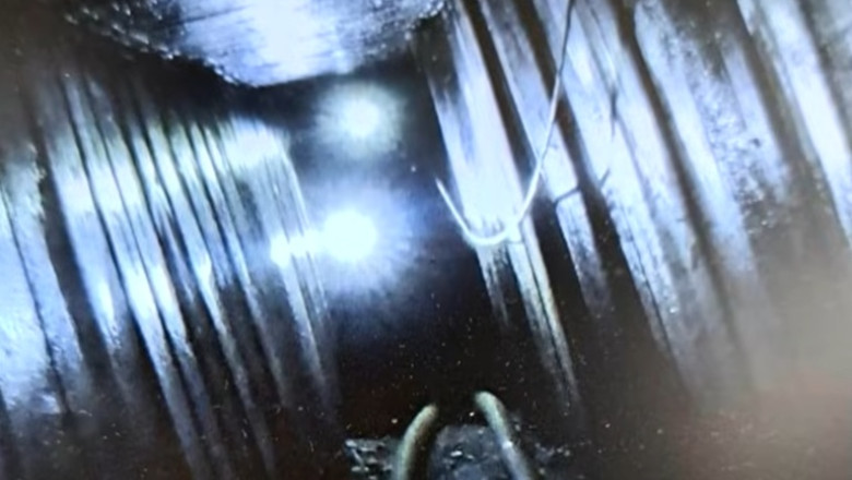 Video Un tunel subteran pe 3 niveluri, cu șine și vagoane, era folosit pentru transportarea haşişului între Maroc şi enclava spaniolă Ceuta