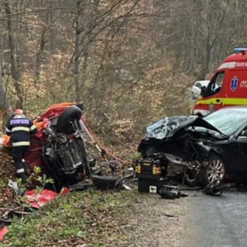 Accident grav între Făget și Sălicea, trei victime în stare critică